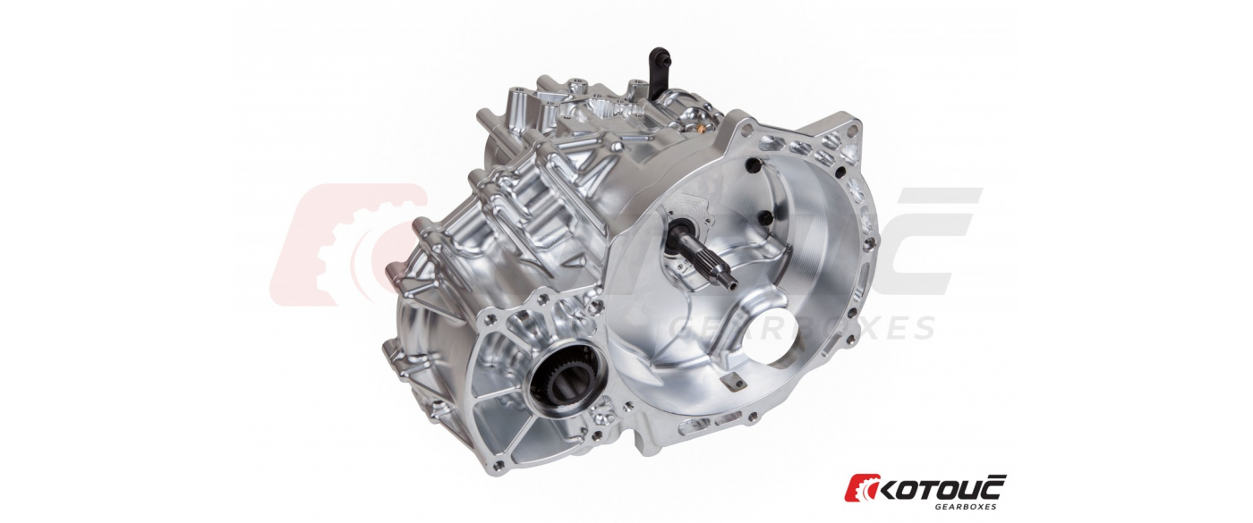 Professional sequential racing gearbox engineered by Kotouč Gearboxes, featuring a lightweight aluminium housing, precision manufacturing and motorsport-proven engineering.